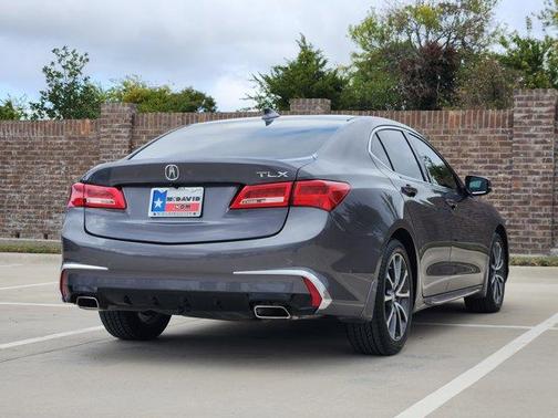 2018 Acura TLX V6 w/Technology Package