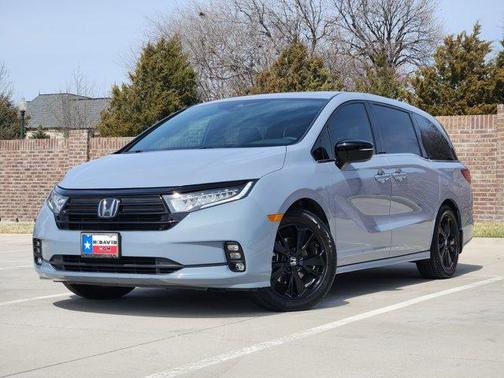 2023 Honda Odyssey Sport