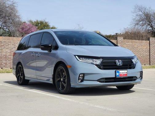 2023 Honda Odyssey Sport