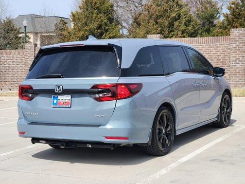 2023 Honda Odyssey Sport