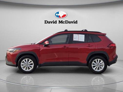 Barcelona Red Metallic 2024 Toyota Corolla Cross LE