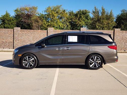 2020 Honda Odyssey Elite