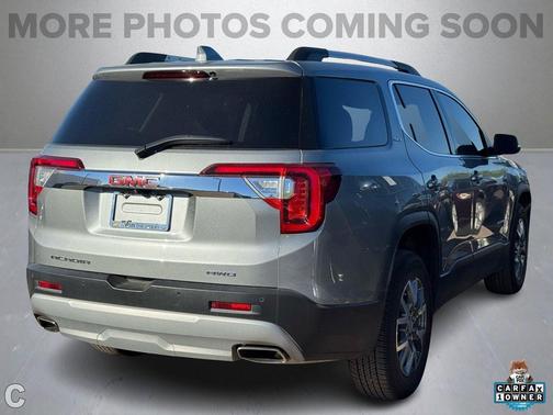 2023 GMC Acadia AWD SLT