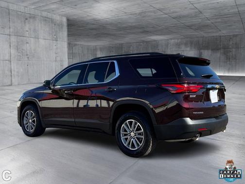 Black Cherry Metallic 2023 Chevrolet Traverse LT Cloth