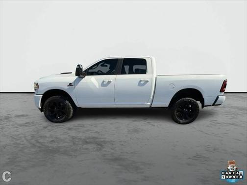 2023 RAM 2500 Laramie Crew Cab 4x4 6'4' Box