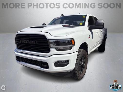 2023 RAM 2500 Laramie Crew Cab 4x4 6'4' Box