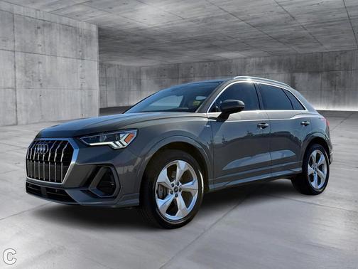 2020 Audi Q3 45 S line Prestige