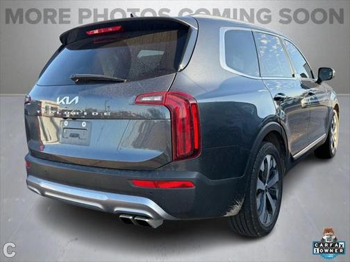 2022 Kia Telluride S