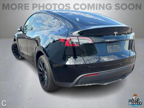 2024 Tesla Model Y Long Range Dual Motor All-Wheel Drive