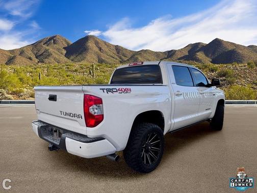 Super White 2018 Toyota Tundra SR5