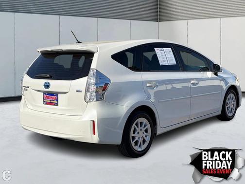 2013 Toyota Prius v Two