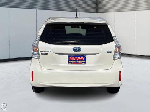 2013 Toyota Prius v Two