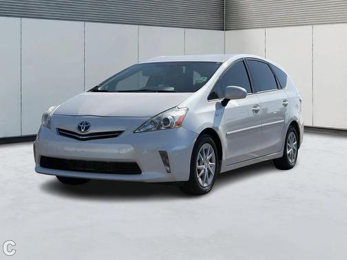 2013 Toyota Prius v Two