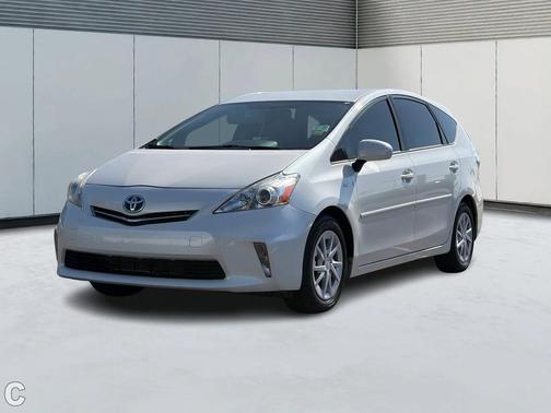 2013 Toyota Prius v Two