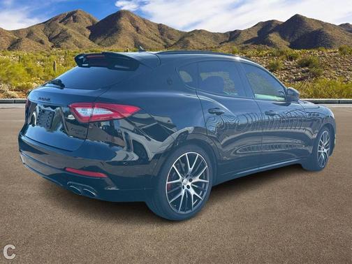 2017 Maserati Levante S