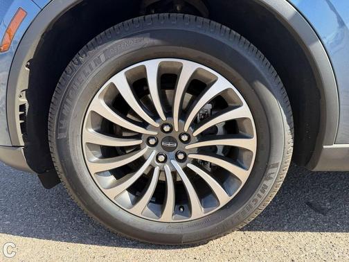 Blue Diamond Metallic 2020 Lincoln Aviator Reserve