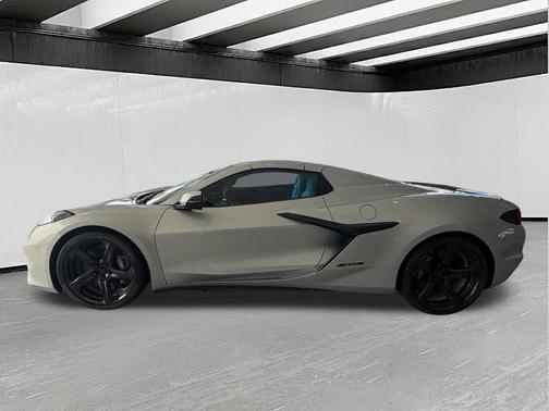 Silver Flare Metallic 2023 Chevrolet Corvette Z06