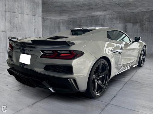 Silver Flare Metallic 2023 Chevrolet Corvette Z06