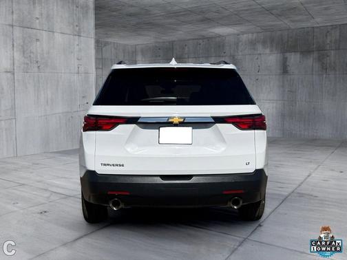 Summit White 2023 Chevrolet Traverse LT Cloth