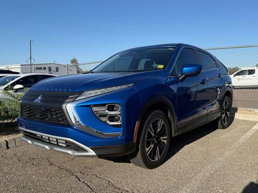 Lightning Blue Metallic 2024 Mitsubishi Eclipse Cross SE