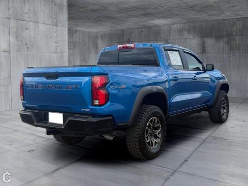 Glacier Blue Metallic 2024 Chevrolet Colorado ZR2