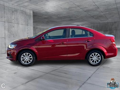 2020 Chevrolet Sonic FWD Sedan LT