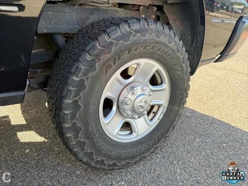 2022 RAM 2500 Tradesman Crew Cab 4x4 6'4' Box