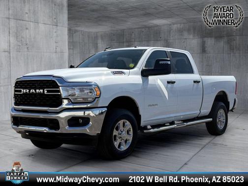 Bright White Clearcoat 2024 RAM 2500 Big Horn Crew Cab 4x4 6'4' Box