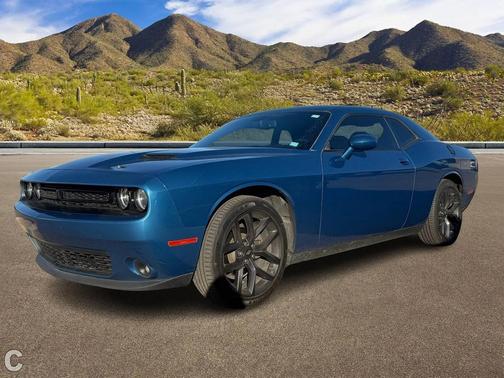 2020 Dodge Challenger SXT
