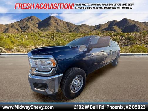 Patriot Blue Pearlcoat 2023 RAM 2500 Tradesman Crew Cab 4x2 8' Box