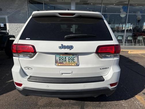 2020 Jeep Grand Cherokee Laredo