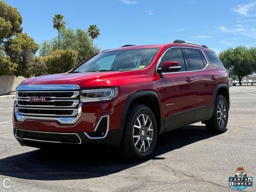 Volcanic Red Tintcoat 2023 GMC Acadia FWD SLT