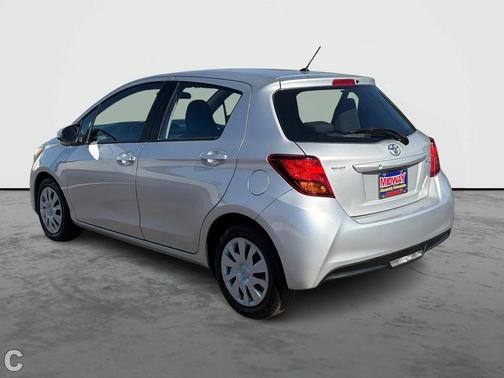 2017 Toyota Yaris L