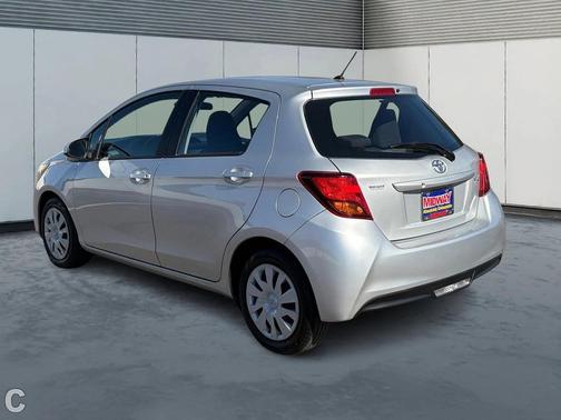 2017 Toyota Yaris L
