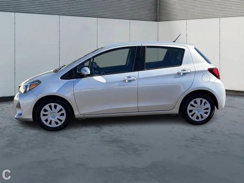 2017 Toyota Yaris L
