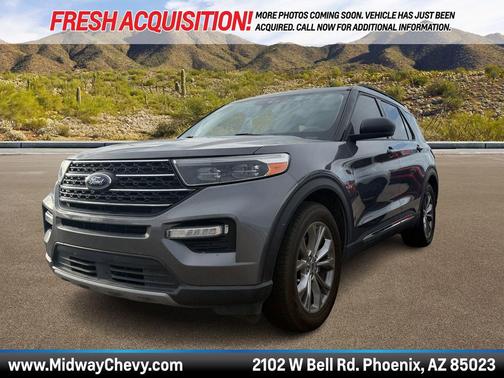 Carbonized Gray Metallic 2022 Ford Explorer XLT