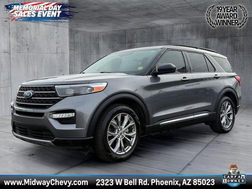 Carbonized Gray Metallic 2022 Ford Explorer XLT