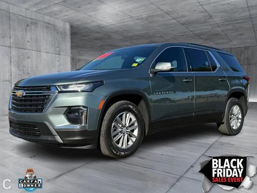 2023 Chevrolet Traverse LT Cloth