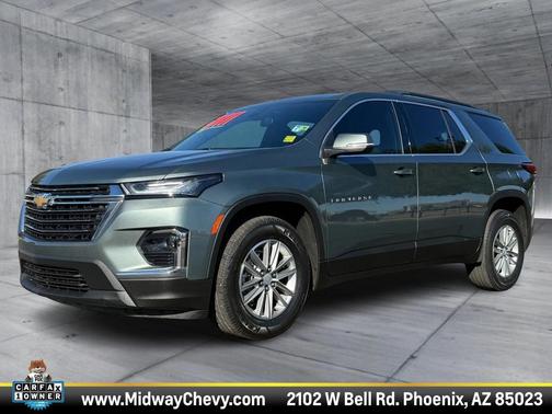 2023 Chevrolet Traverse LT Cloth