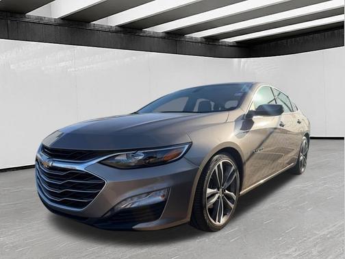 Mineral Gray Metallic 2022 Chevrolet Malibu FWD LT