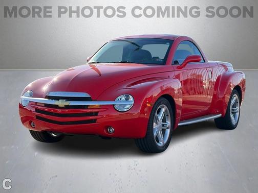 2004 Chevrolet SSR LS