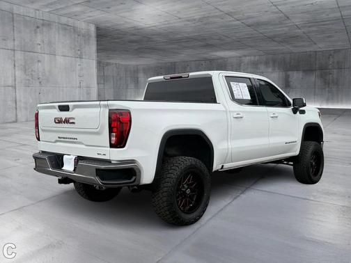 2022 GMC Sierra 1500 SLE