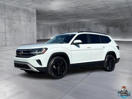 2023 Volkswagen Atlas 3.6L SE w/Technology