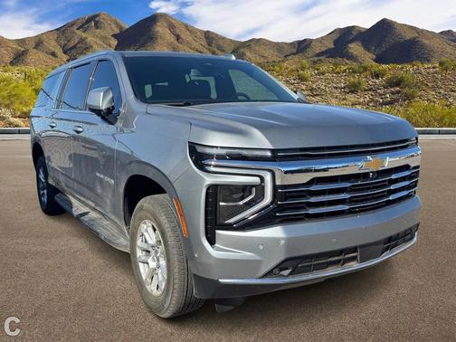 2026 Chevrolet Suburban LT