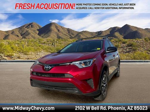 Ruby Flare Pearl 2018 Toyota RAV4 LE