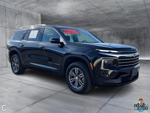 2024 Chevrolet Traverse LT