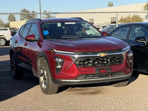 2025 Chevrolet Trax LT