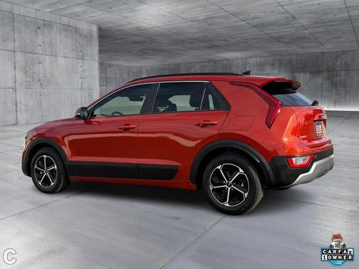 2023 Kia Niro EX