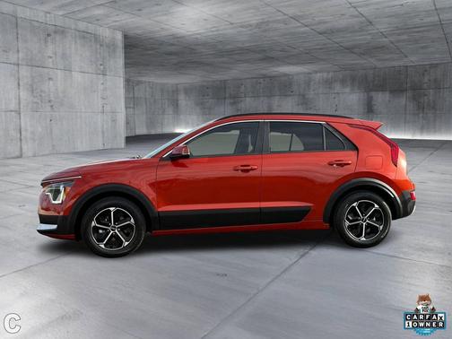 Fire Orange 2023 Kia Niro EX