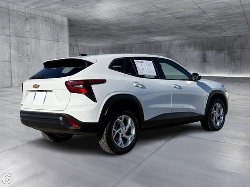Summit White 2024 Chevrolet Trax LS
